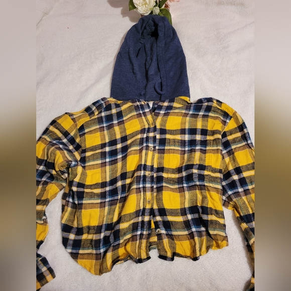 Sweater Bundle - Picture 6 of 7